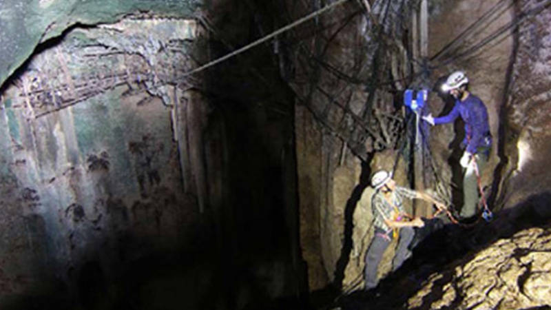 Scientists_build_a_high-precision_3D_model_of_Gomantong_Cave_thumb