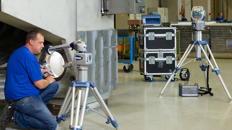 Super_6DoF_TrackArm_thumb