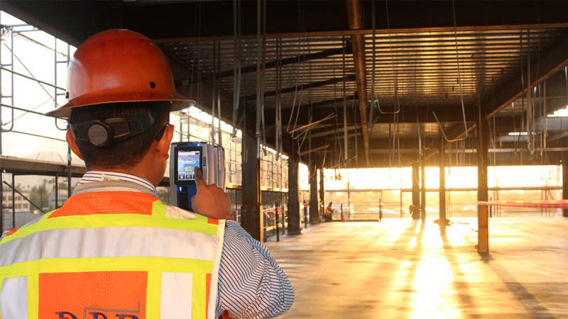 FARO_TracerM_Laser_Class2_thumb